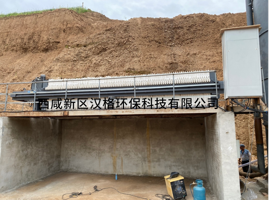 板框壓濾機過(guò)濾過(guò)程